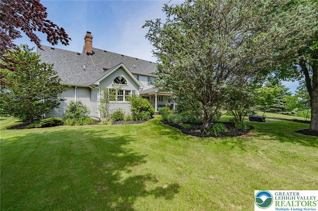 4542 Springfield Drive, Coplay Boro, PA 18037