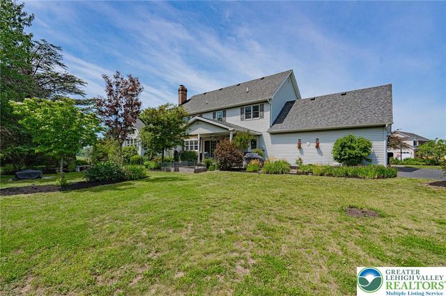 4542 Springfield Drive, Coplay Boro, PA 18037