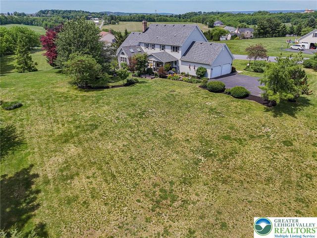 4542 Springfield Drive, Coplay Boro, PA 18037