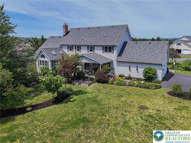 4542 Springfield Drive, Coplay Boro, PA 18037