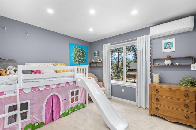 2807 NE Lotno Drive, Bend, OR 97701