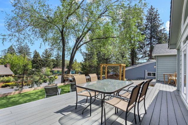 2807 NE Lotno Drive, Bend, OR 97701