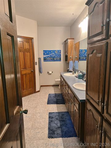 1113 Deer Creek, Pryor, OK 74361