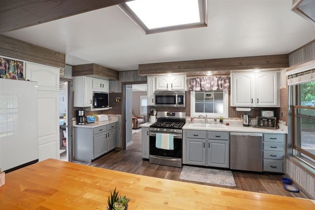 338 Park Street, Wayland, MI 49348