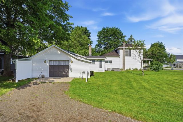 338 Park Street, Wayland, MI 49348