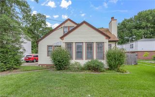 2324 Greenwood DR, Portsmouth, VA 23702