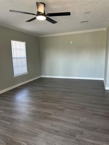 1122 Cypress Street, Baytown, TX 77520