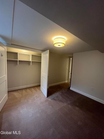 200 Broadway Apt 302, Troy, NY 12180