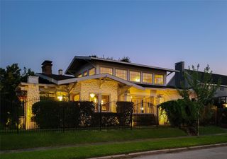 3702 Audubon Place, Houston, TX 77006