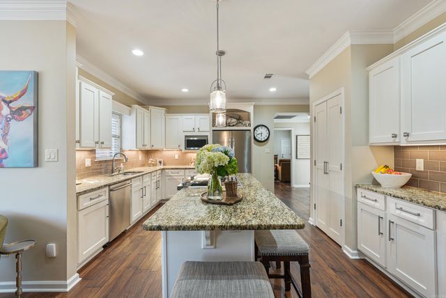 2786 Nestlewood, White Hall, AR 71602