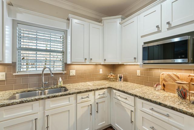 2786 Nestlewood, White Hall, AR 71602