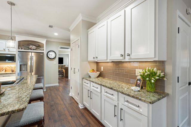 2786 Nestlewood, White Hall, AR 71602