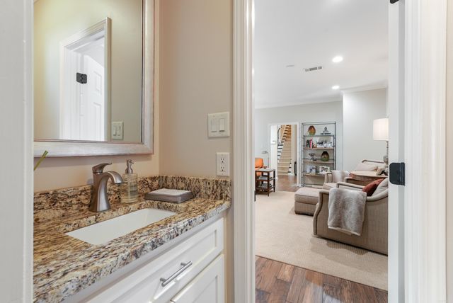 2786 Nestlewood, White Hall, AR 71602