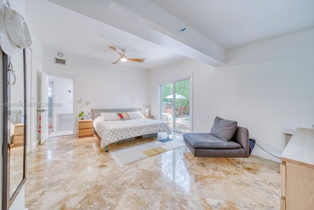7055 SW 84th Avenue, Miami, FL 33143