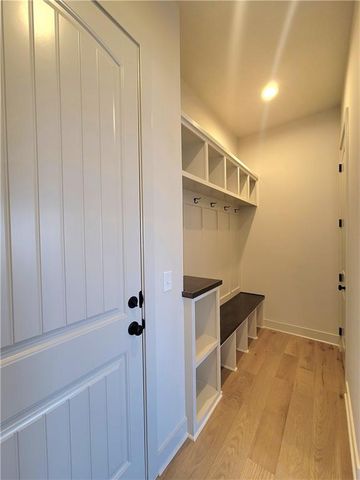 18221 Oakmont Street, Overland Park, KS 66013