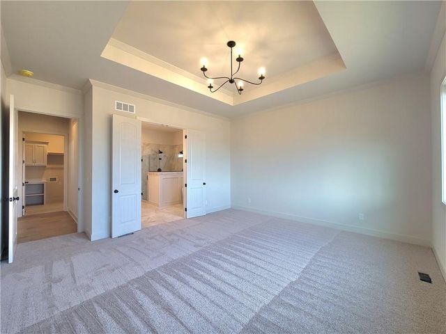 18221 Oakmont Street, Overland Park, KS 66013