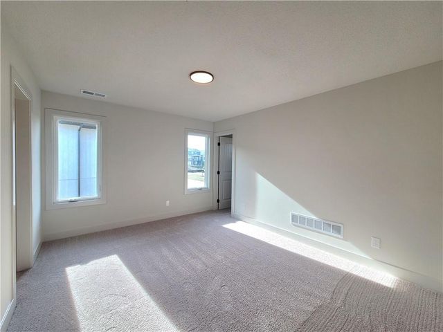 18221 Oakmont Street, Overland Park, KS 66013