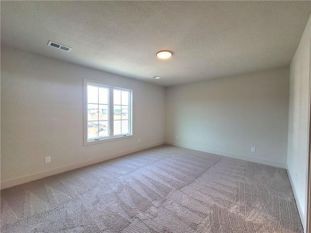 18221 Oakmont Street, Overland Park, KS 66013