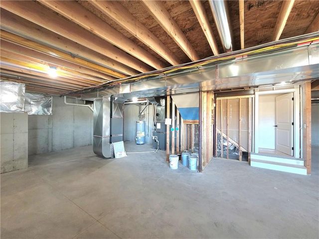 18221 Oakmont Street, Overland Park, KS 66013