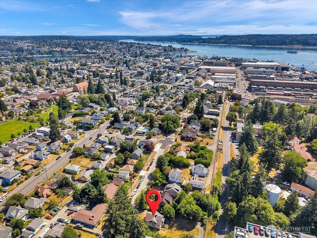 1719 Gregory Way, Bremerton, WA 98337