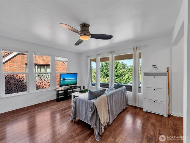 1719 Gregory Way, Bremerton, WA 98337