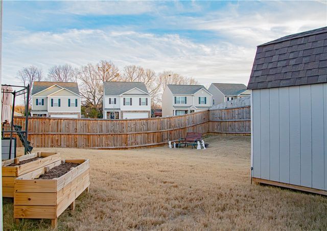 305 Bonifay Drive, Fountain Inn, SC 29644