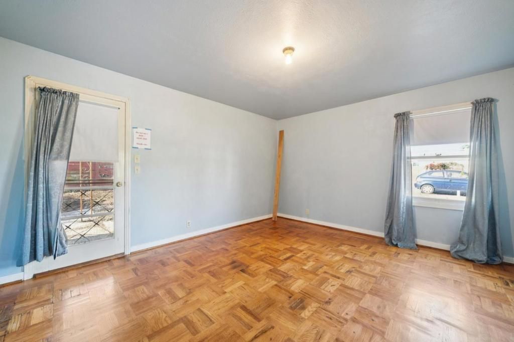 Image 20 of property listing at 986 Bryant, Sunnyvale, CA 94087