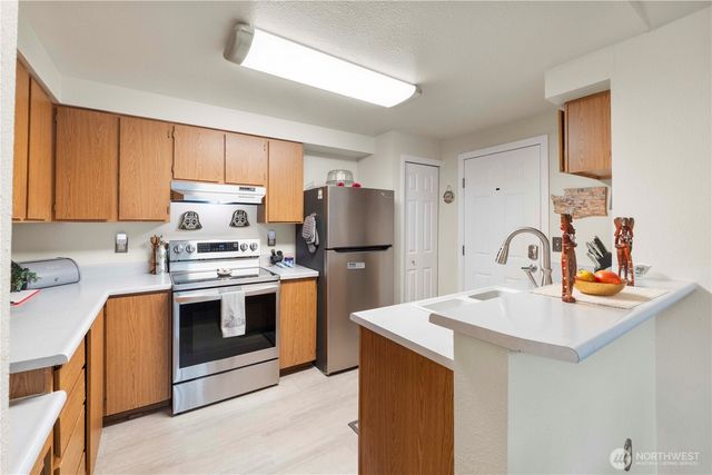 14503 136th Street Ct E, Orting, WA 98360