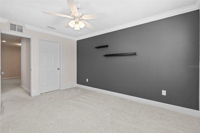 8719 TURNSTONE HAVEN PLACE, Tampa, FL 33619