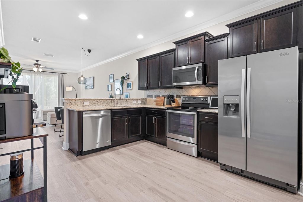 Image 15 of property listing at 8719 TURNSTONE HAVEN PLACE, Tampa, FL 33619