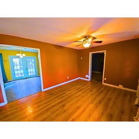 225 County Road 587, Englewood, TN 37329