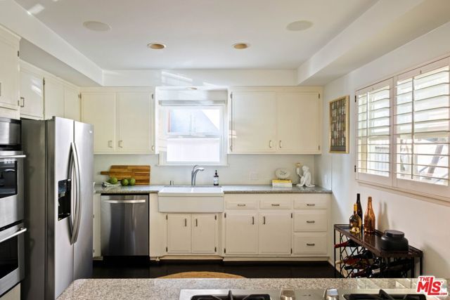 2855 Effie Street, Los Angeles, CA 90026