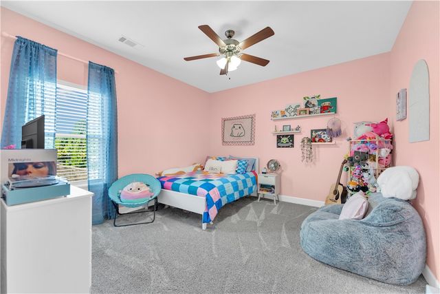 107 NW Highland Road, Bentonville, AR 72712