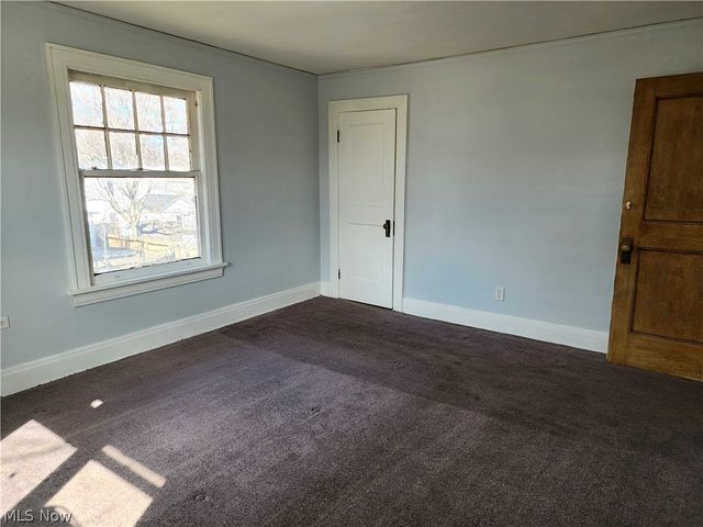 104 6th Street NE, Massillon, OH 44646