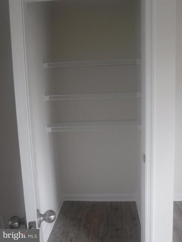 202 MAGELLAN, Martinsburg, WV 25404