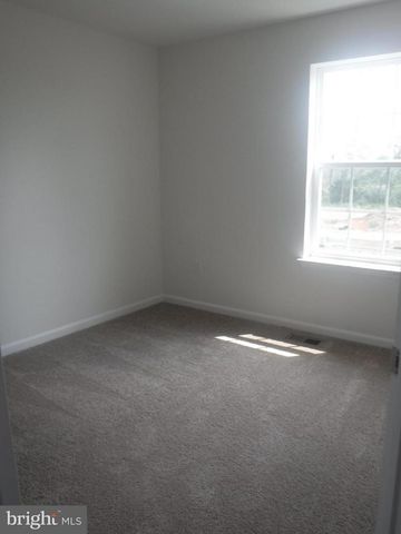 202 MAGELLAN, Martinsburg, WV 25404