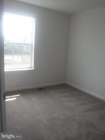 202 MAGELLAN, Martinsburg, WV 25404