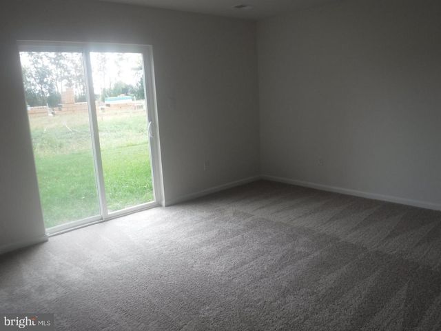 202 MAGELLAN, Martinsburg, WV 25404