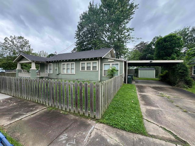 1704 Duncan, Conway, AR 72034