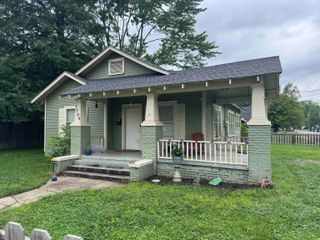 1704 Duncan, Conway, AR 72034