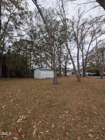 603 N Main Street, Salemburg, NC 28385