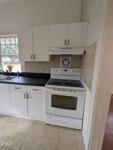 603 N Main Street, Salemburg, NC 28385