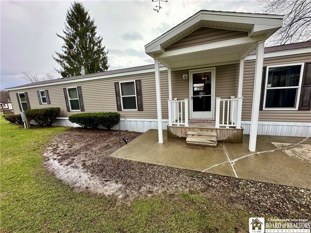 119 Greenhurst Village Drive, Ellery, NY 14701