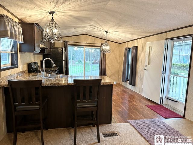 119 Greenhurst Village Drive, Ellery, NY 14701