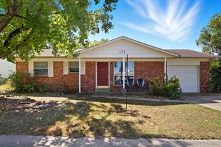 152 Granada Drive, Mannford, OK 74044