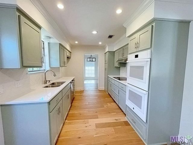 10727 Danbury Dr, Baton Rouge, LA 70809