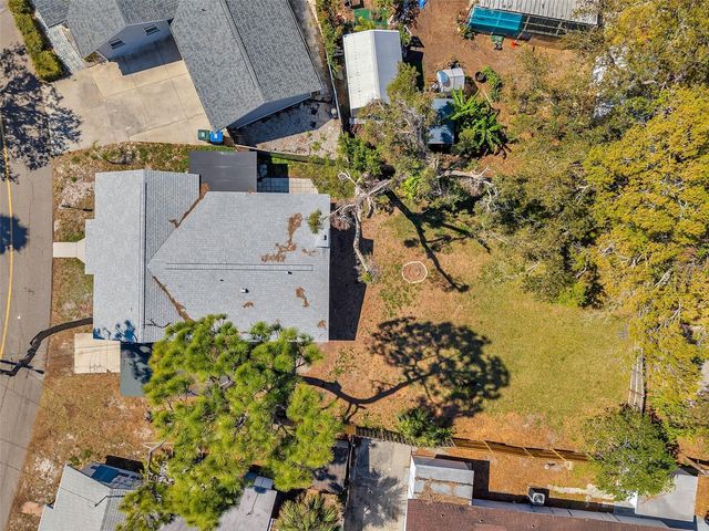 921 7TH STREET NW, Largo, FL 33770