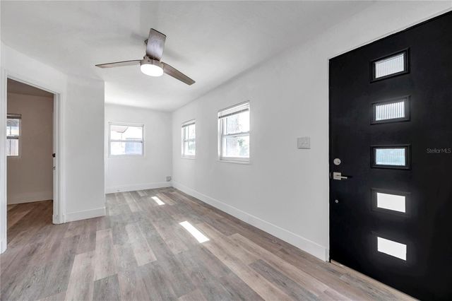 921 7TH STREET NW, Largo, FL 33770