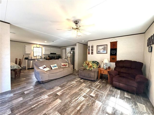 10320 W Pamondeho Circle, Crystal River, FL 34428