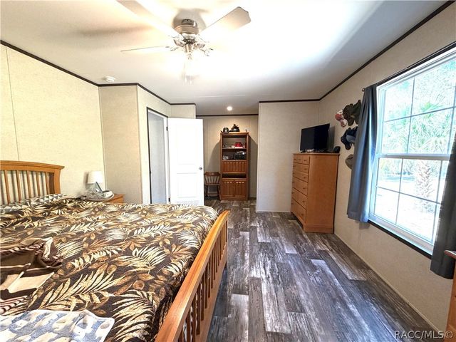 10320 W Pamondeho Circle, Crystal River, FL 34428